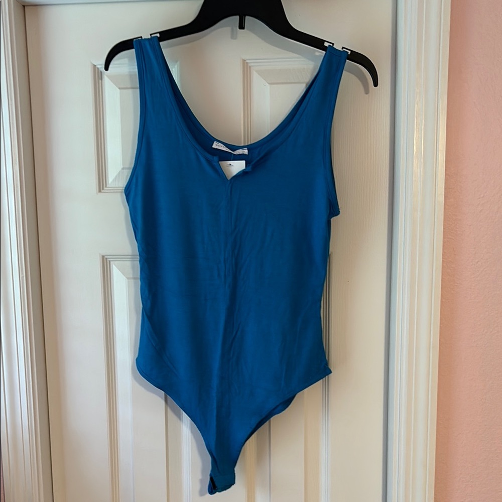 Vibrant Blue Sleeveless Bodysuit with V-Neck - Size Large NWT